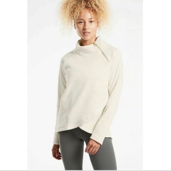 Athleta Tops - Athleta Oatmeal Kozy Karma Asym Pullover Sweatshirt